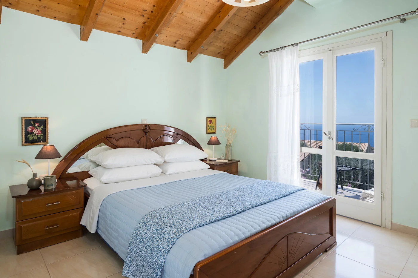 Villa Marianthy master bedroom balcony with sea view